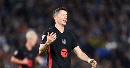 Robert Lewandowski cieszył się z gola. Wtedy do akcji wkroczył sędzia
