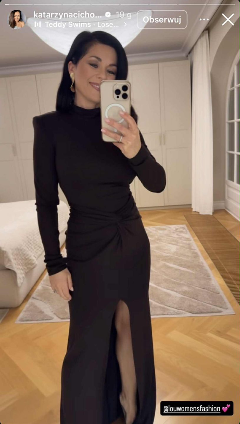 Katarzyna Cichopek w sukni z rozcięciem