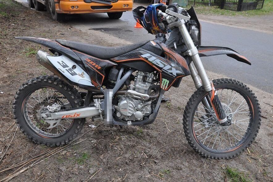 DAF zderzył się z motocyklem