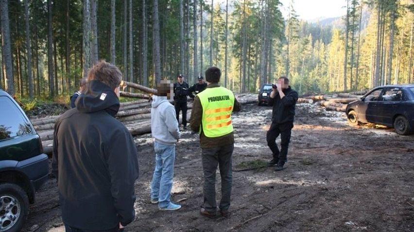 Materiały prasowe / Policja Zakopane / Wizja lokalna z udziałem Józefa C.