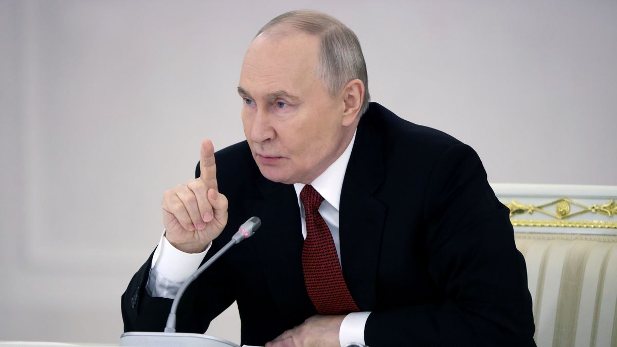 MOSCOW, RUSSIA - DECEMBER 25: Russian President Vladimir Putin gestures while speaking during the State Council Meeting at the Saint George's Hall of the Kremlin, on December 25, 2025 in Moscow, Russia. Putin gathered governors, cabinet members and parties leaders for the State Council meeting, the main topic of which was personnel training. (Photo by Contributor/Getty Images)