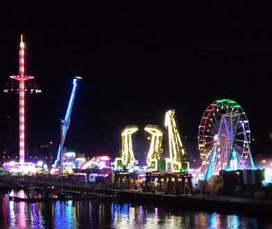 Szczecin. Awaria karuzeli. Ludzie utknęli na wysokości kilkudziesięciu metrów