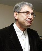 Sprawa przeciwko Pamukowi umorzona