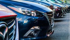 Kredyt tylko z dodatkowymi usługami. Autocentrum AAA Auto usłyszało zarzuty