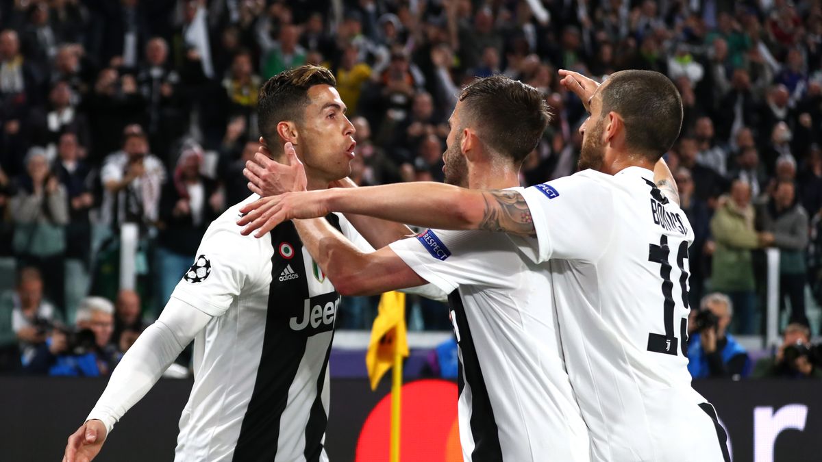 Zdjęcie okładkowe artykułu: Getty Images / Michael Steele / Na zdjęciu: piłkarze Juventusu 