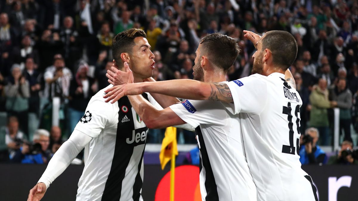Getty Images / Michael Steele / Na zdjęciu: piłkarze Juventusu 