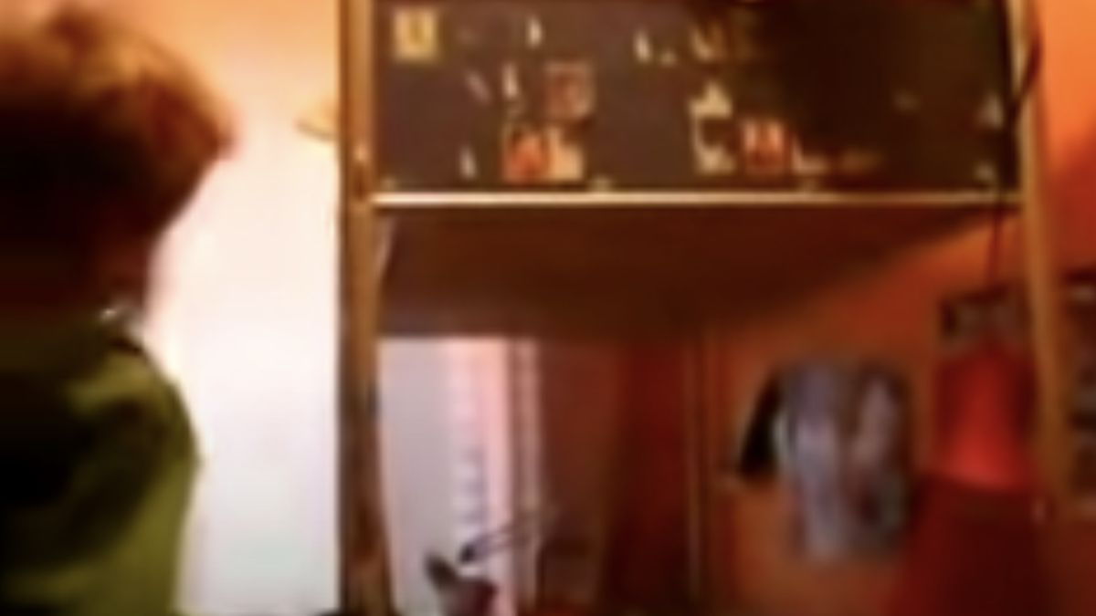 "Filipek" po kopnięciu złamał nogę 