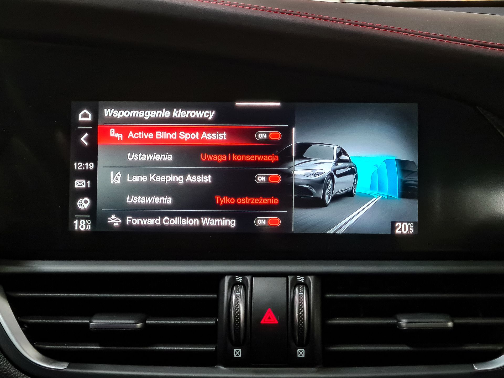 Alfa Romeo Giulia: Nowy system info-rozrywki, audio Harman Kardon i systemy wsparcia i ochrony 17