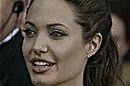 Angelina Jolie najlepsza do całowania