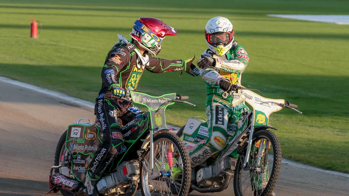 WP SportoweFakty / Arkadiusz Siwek / ROW - Włókniarz. Grigorij Łaguta (z lewej) i Sebastian Ułamek