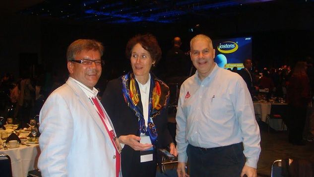 Andrzej Grzyb, Kathy DeBoer i trener American University w Waszyngtonie Barry Goldberg / fot. AG