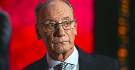 Dariusz Szpakowski zrugał prezentera na antenie. Zdenerwował się z powodu żartu