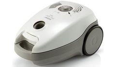 Zelmer walczy ze stereotypami w kampanii odkurzaczy