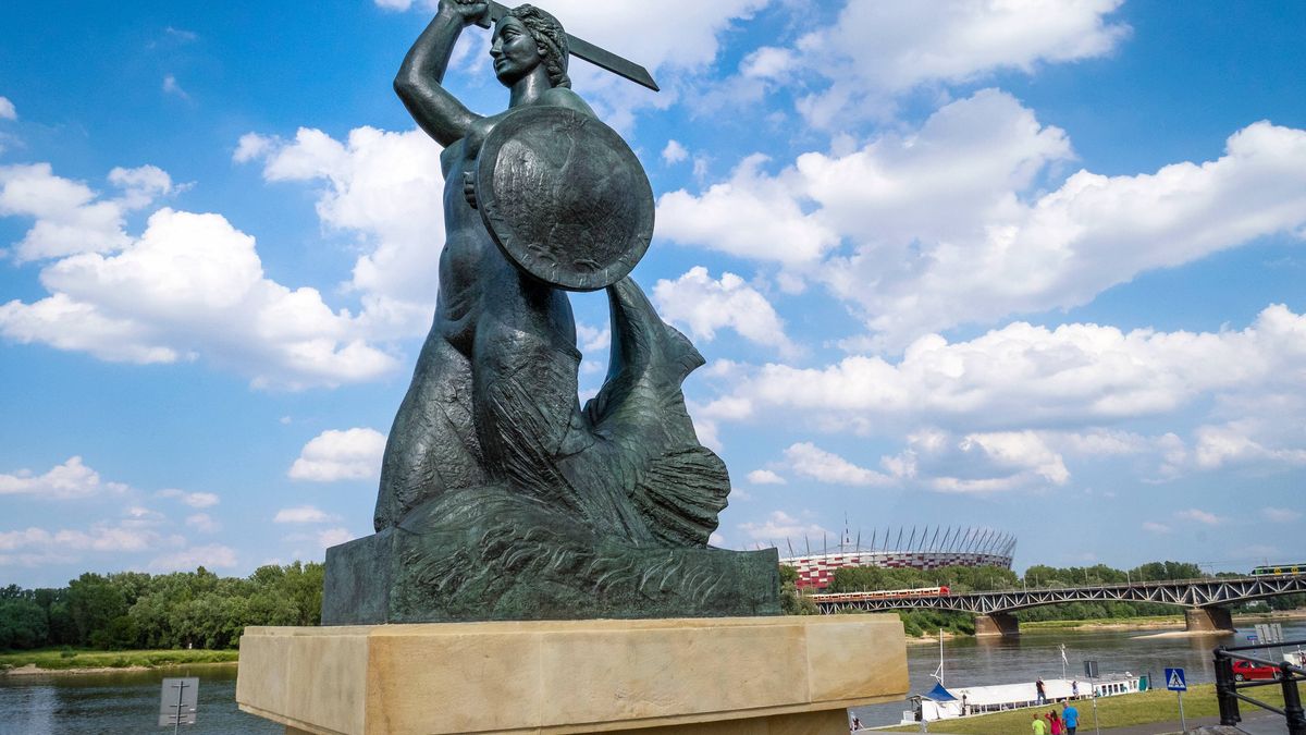 Aktywistki oblały farbą symbol Warszawy