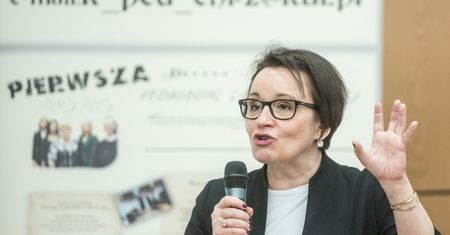 Nauczyciele obawiają się o etaty. Minister edukacji uspokaja