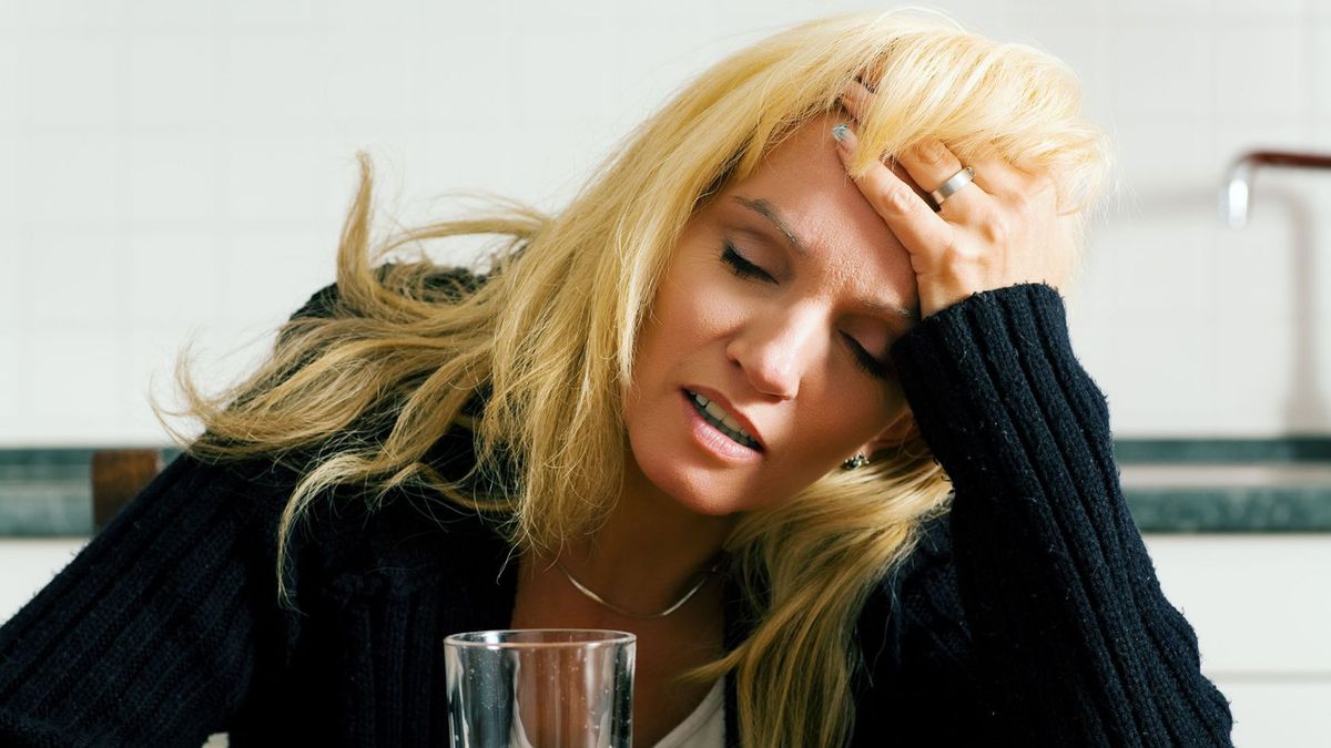 Pierwszym objawem zatrucia arsenem jest silny ból głowy