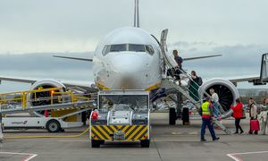 Pierwsze lotnisko we Włoszech ogłasza: brak paliwa do samolotów