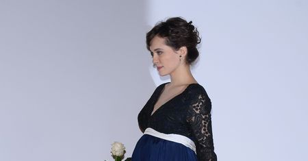 "Na dobre i na złe": Aleksandra Hamkało w zaawansowanej ciąży na premierze filmu "Sprawiedliwy"