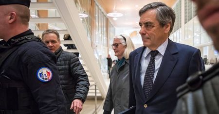 Były premier Francji skazany. Mówiono o nim: "wspólnik Putina"