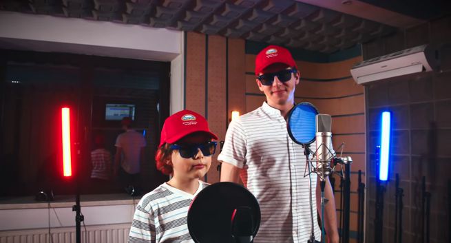 Koral hip-hopową piosenką świętuje 40-lecie marki