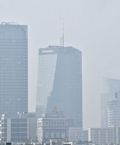 Warszawa. Fatalna jakość powietrza. Ratusz radzi zostać w domu