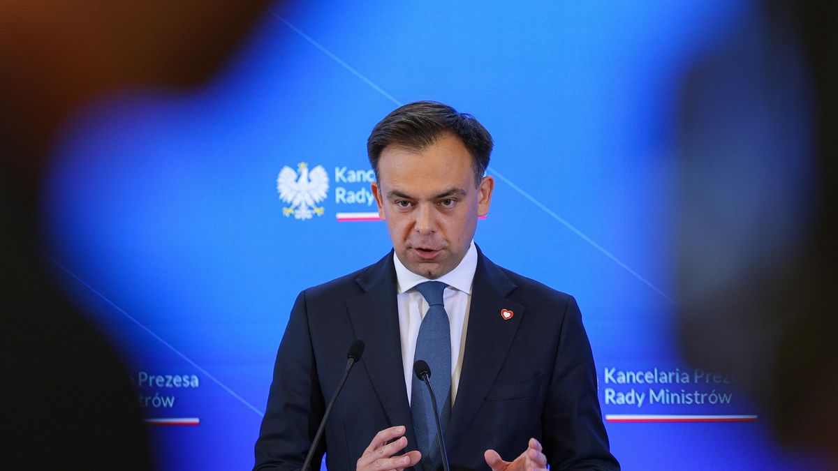 Andrzej Domański
Paweł Supernak
budżet, kancelaria, KPRM, obrady, polityk, polityk polityka, polityka, posiedzenie, prezes rady ministrów, rada ministrów, rady ministrów, rząd, rząd Tuska, rządu, szef rządu