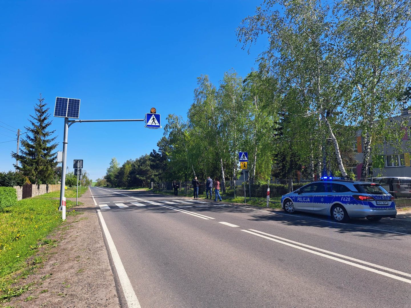 19-latek spotykał się z ofiarą ataku. Motyw, który brany jest pod uwagę jako najbardziej prawdopodobny jest zawód miłosny. Mężczyzna nie był wcześniej notowany.