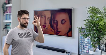 To najbardziej kontrowersyjny telewizor od lat - test Samsung OLED S99H