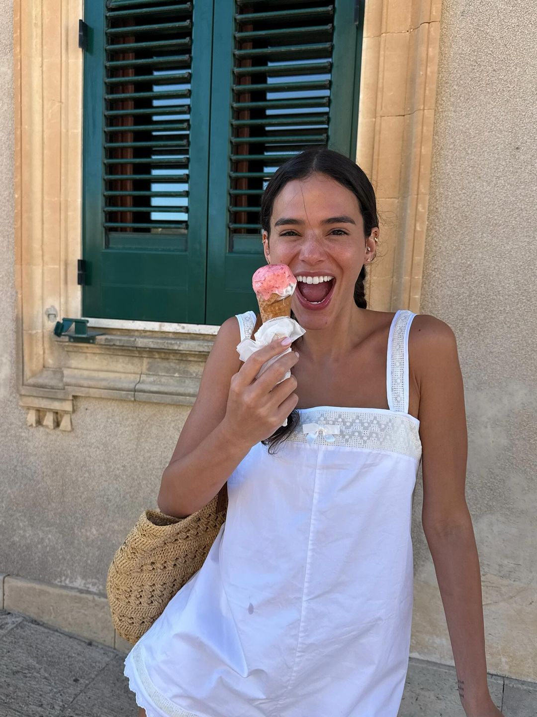 Bruna Marquezine