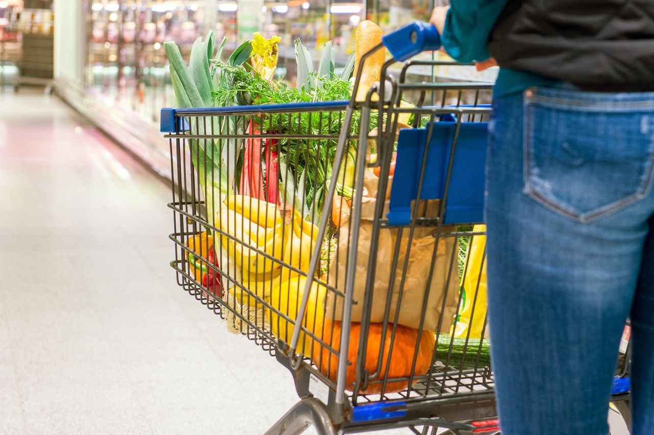 Drożyzna. Za podstawowe produkty płacimy o kilkanaście zł więcej niż w 2019 r.