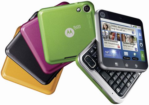 Motorola Flipout w Play! Rusza przedsprzedaż