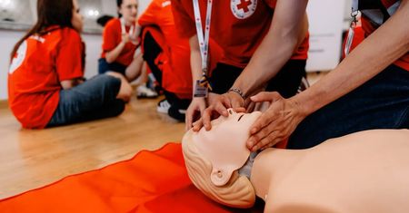 Krajowy Trening Pierwszej Pomocy również w Lublinie. Nauczą mieszkańców, jak tamować krwotoki i używać AED