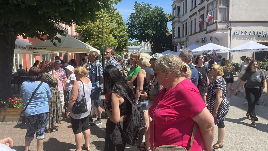 Na ulicy Bohaterów Monte Casino można spotkać tłumy turystów
