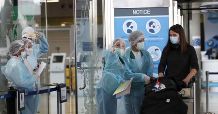 Koronawirus. Europa broni się przed drugą falą COVID-19. Najnowsze informacje