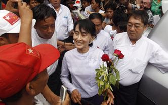 Birma idzie na ustępstwa? Aung San Suu Kyi na prezydenta