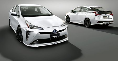Toyota Prius TRD. Japoński misz-masz
