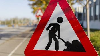 Remonty dróg w powiecie zduńskowolskim pochłoną miliony złotych