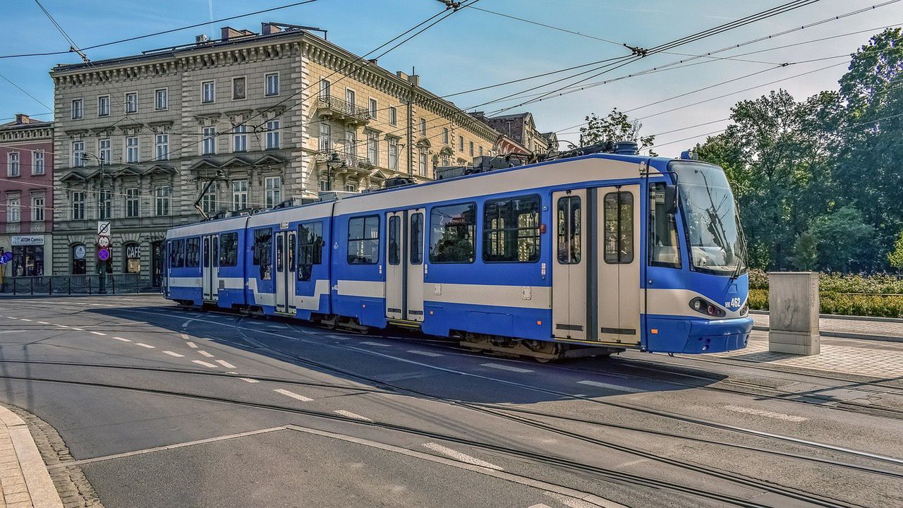 Ceny biletów MPK w Poznaniu i zniżki na komunikację miejską 2025. Zobacz, gdzie kupić bilety na tramwaj i autobus w Poznaniu
