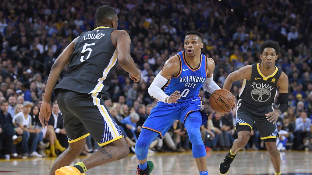 Getty Images / Thearon W. Henderson / Na zdjęciu: Russell Westbrook (w środku)