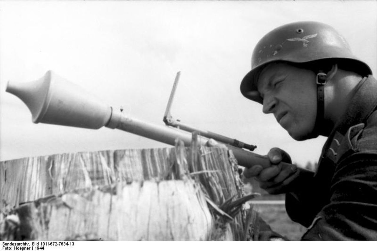 Żołnierz z Panzerfaustem klein