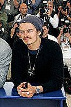 Orlando Bloom złożył autograf na... majtkach