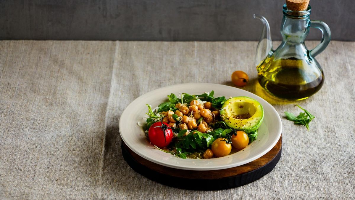 W terapii kolagenozy dużą rolę odgrywa dieta śródziemnomorska.