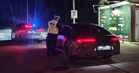 Ponad 230 km/h na ekspresówce. Surowa kara dla kierowcy