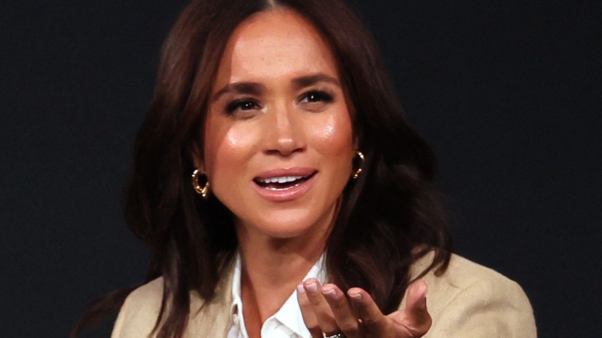 Meghan Markle sprzedaje swoje produkty w sklepach. Media donoszą o KOSMICZNYCH cenach