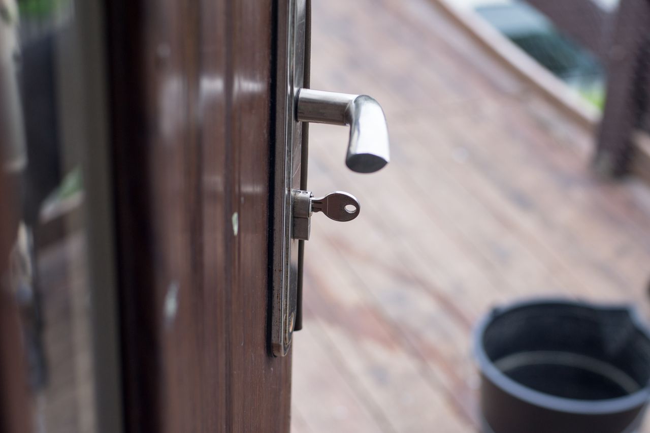 Do you leave your key in the lock overnight? That's a mistake!