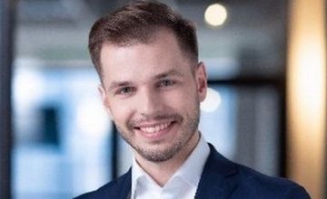 Warta tworzy nowe biuro. Na jego czele rzecznik prasowy