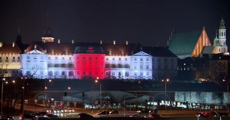 Iluminacje w Warszawie dla Polaków aresztowanych na Białorusi
