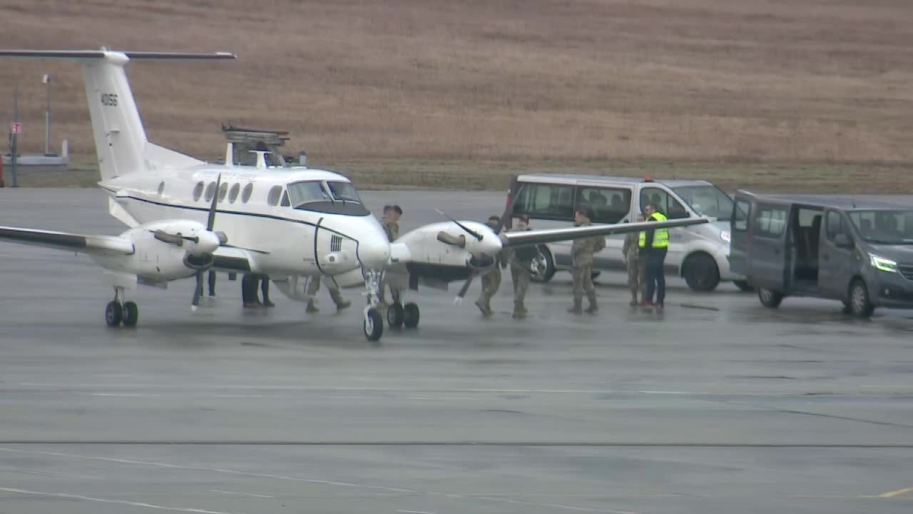 Kolejny amerykański samolot z grupą żołnierzy wylądował na lotnisku w Rzeszowie