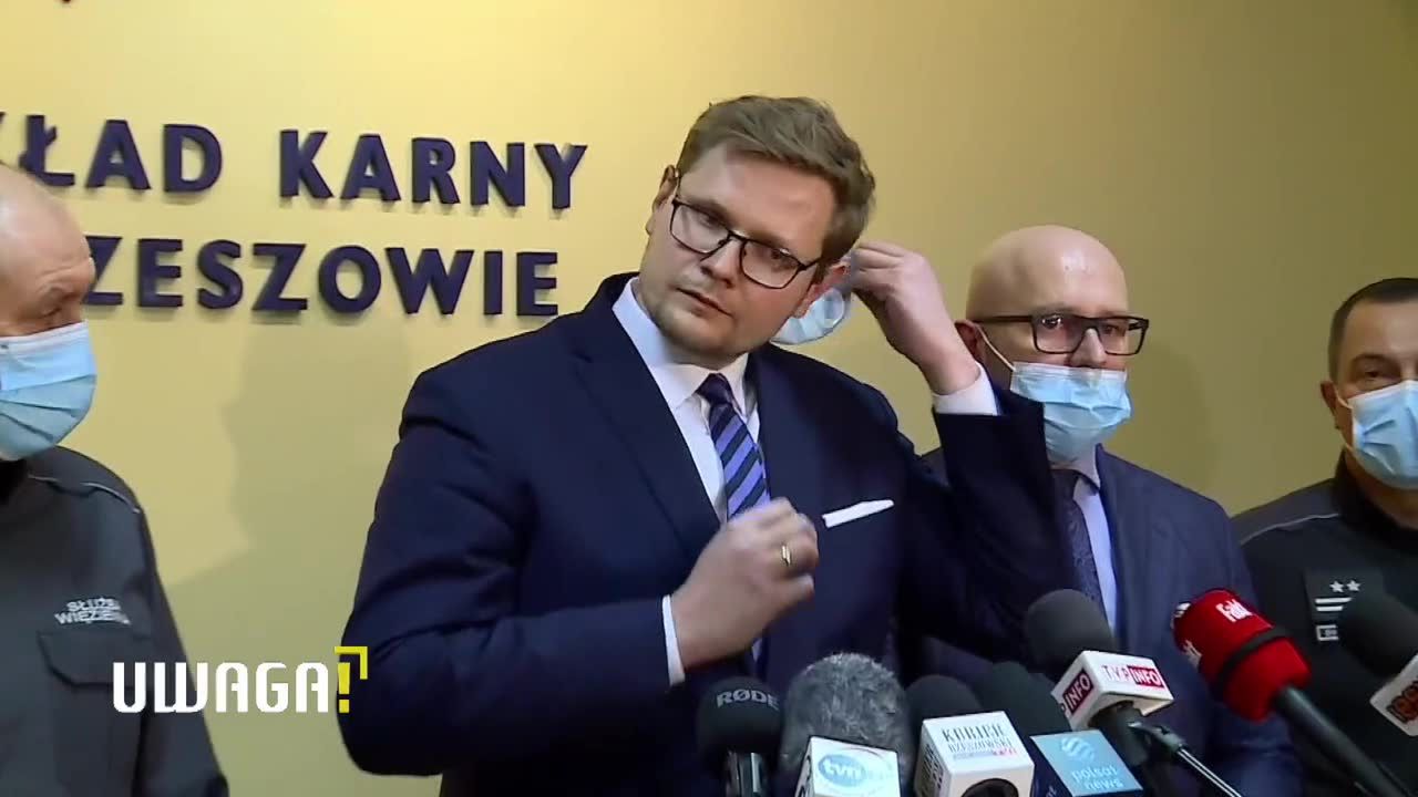 Psycholog zabita nożyczkami w zakładzie karnym. Strażnicy więzienni: Problemem jest system