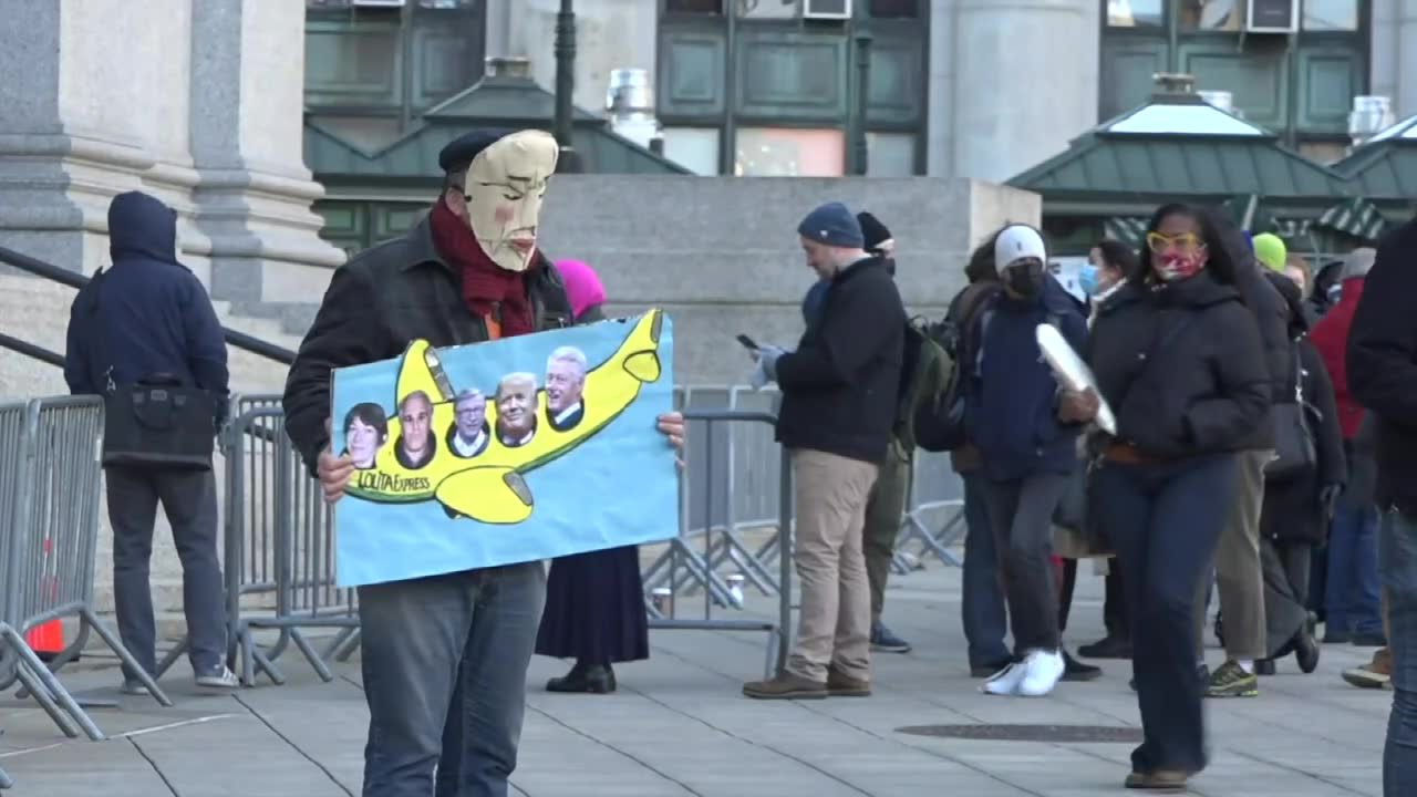 Ghislaine Maxwell uznana winną pięciu z sześciu zarzutów. Partnerce Jeffreya Epsteina grozi 65 lat więzienia